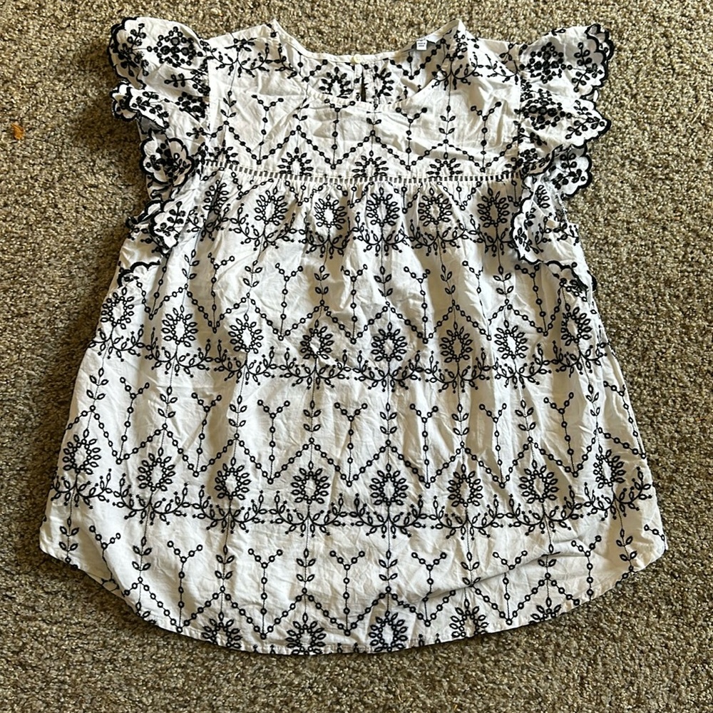 Embroidered medium shirt